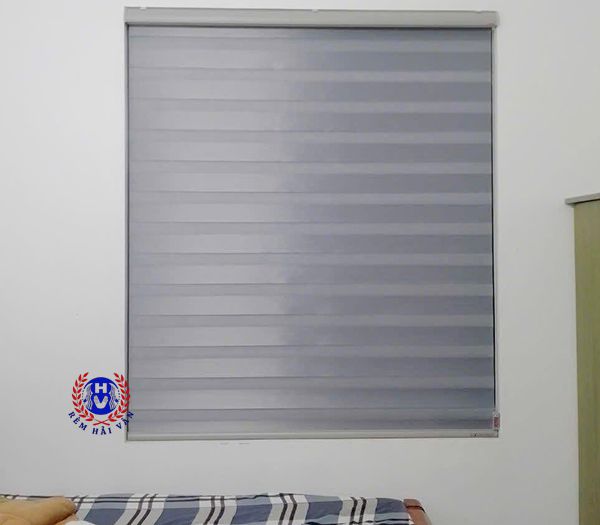 mẫu rèm cầu vồng giá rẻ lắp chung cư ở hà đông
