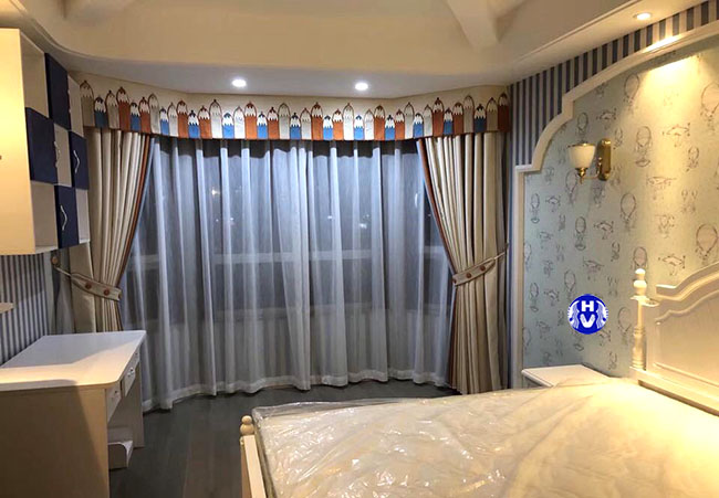 Sự sáng tạo của Hải Vân qua từng mẫu rèm cửa phòng ngủ đẹp