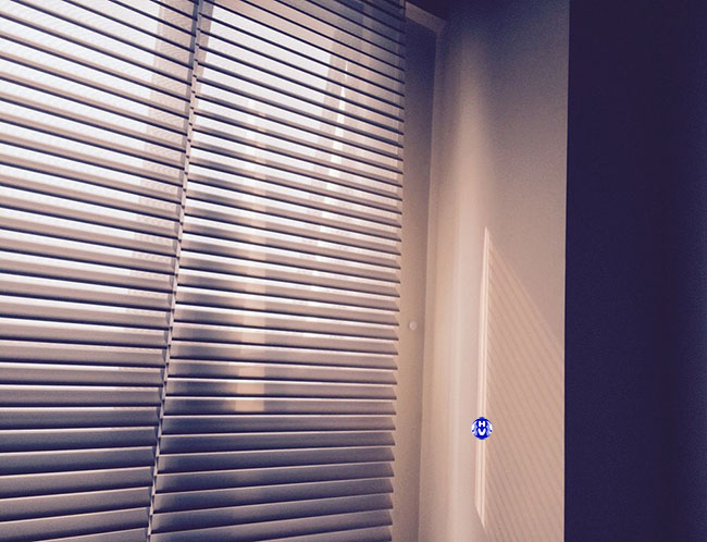 Các loại rèm sáo nhôm giúp cách nhiệt hấp thụ ánh từ cửa sổ 