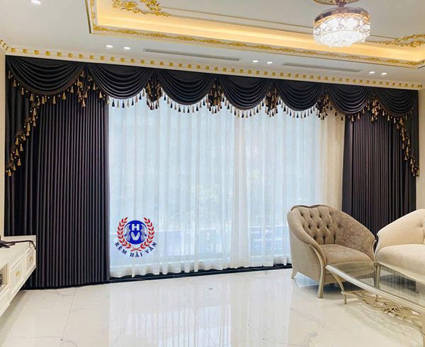 mẫu rèm vải buông có yếm sang trọng đẳng cấp