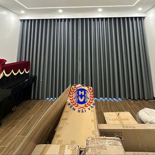 rèm xám lông chuột mang đến sự đơn giản và kín đáo