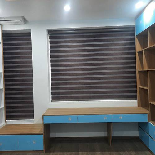 Mẫu rèm cầu vồng màu xám đậm cho phòng ngủ