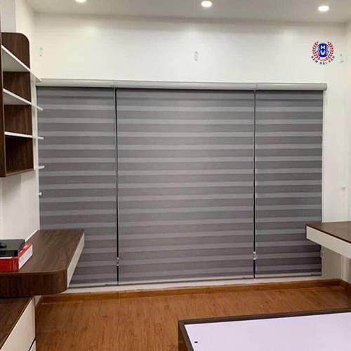 rèm cầu vồng cửa chính lắp lọt khung cửa