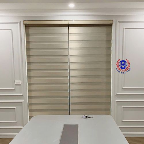 rèm cầu vồng màu vàng cho cửa chính