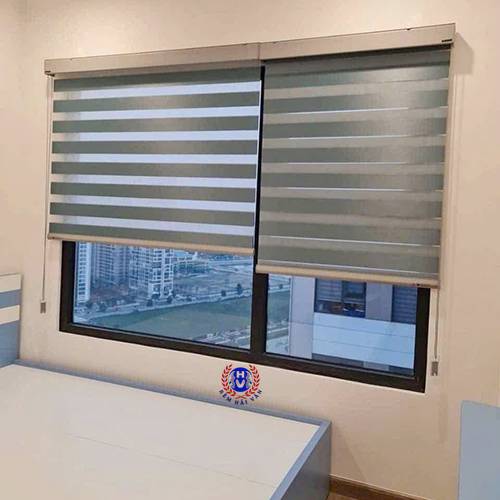 rèm sáo cầu vồng lắp đặt cửa sổ phòng ngủ