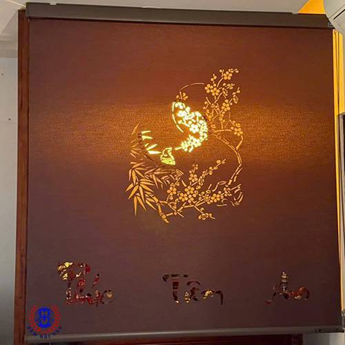 mẫu rèm cuốn khắc chữ bằng công nghệ laser