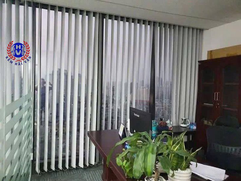 lắp đặt rèm lá dọc tại khu công nghiệp Đại An