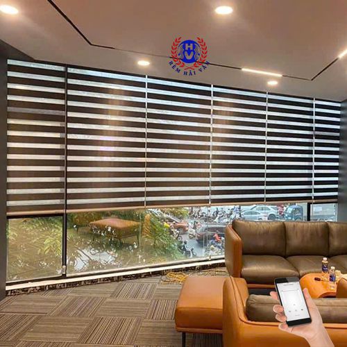 mẫu rèm cầu vồng tự động lắp tại hà nội