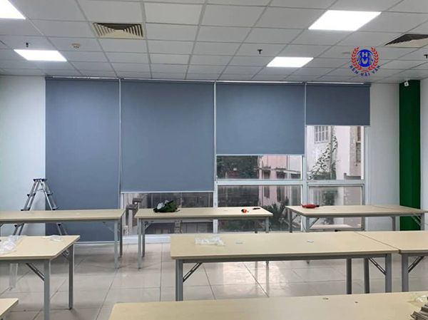 mẫu rèm cuốn chống nắng lắp tại đan phượng