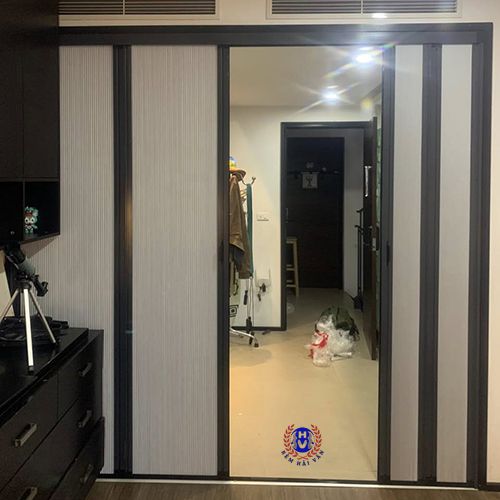 lắp rèm tổ ong màu ghi cho phòng khách