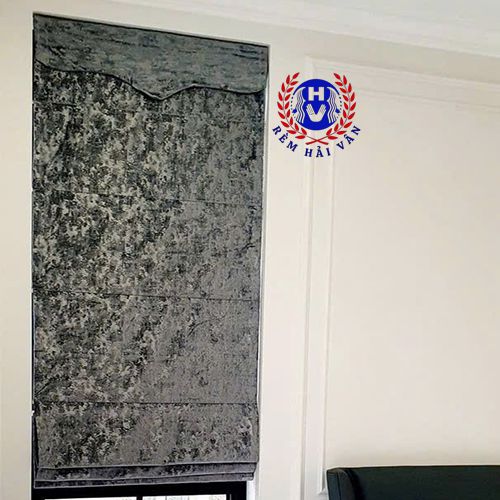 Mẫu rèm Roman tân cổ điển chất liệu vải nhung