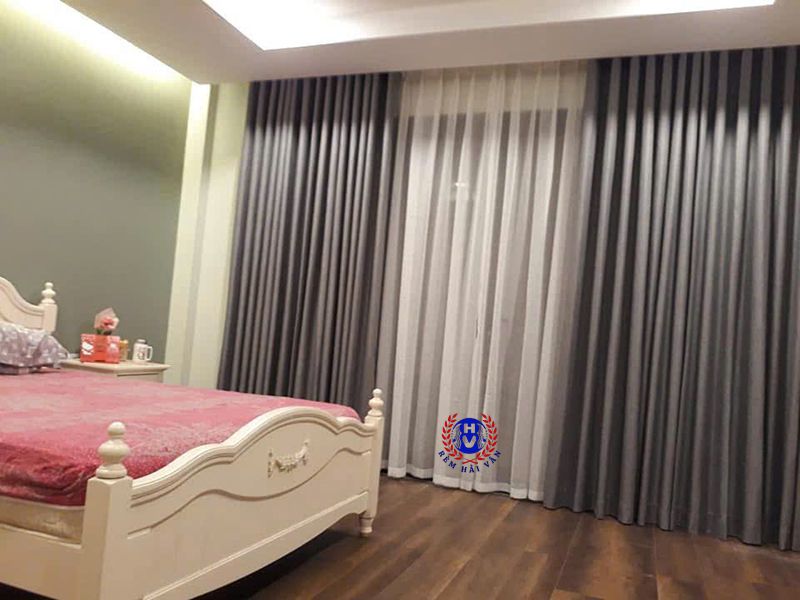 Mẫu rèm vải 2 lớp phòng khách chung cư