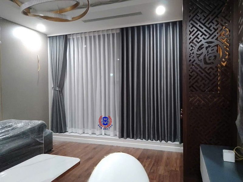 Mẫu rèm vải 2 lớp phòng khách chung cư