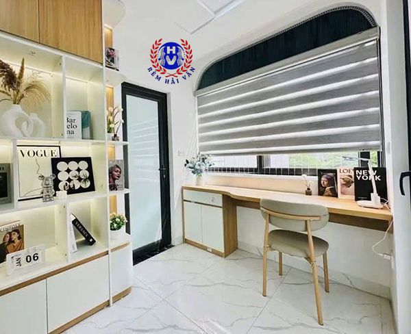 rèm cầu vồng cho cửa hàng spa
