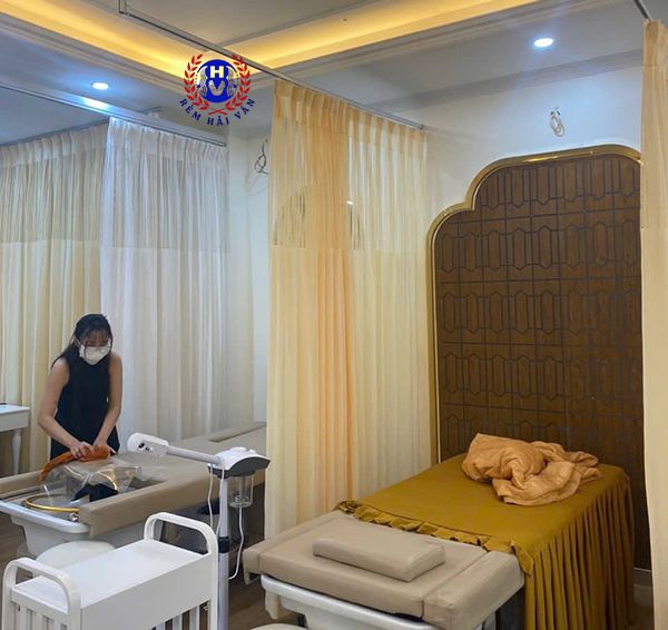 rèm ngăn giường spa hiện đại