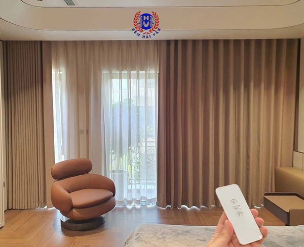 rèm vải 2 lớp hàn quốc tích hợp động cơ điều khiển qua remote