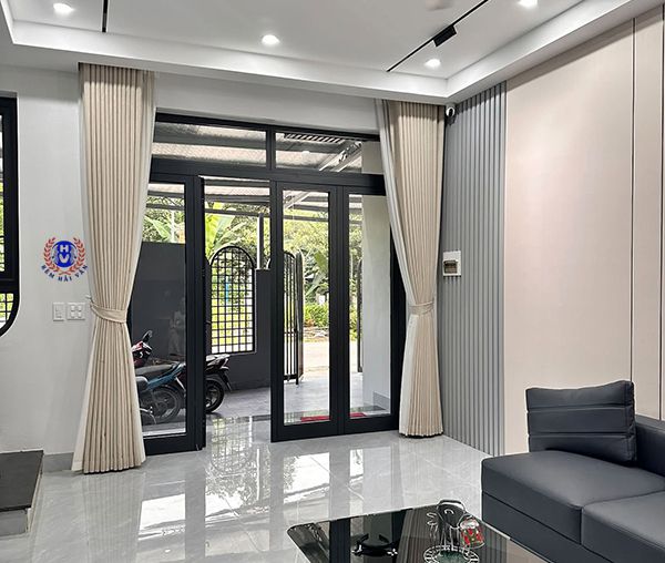 rèm vải hàn quốc tông màu kem cho phong cách nội thất hiện đại