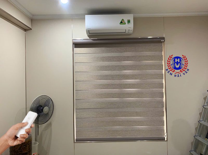 rèm cầu vồng tự động giải pháp cho không gian hiện đại